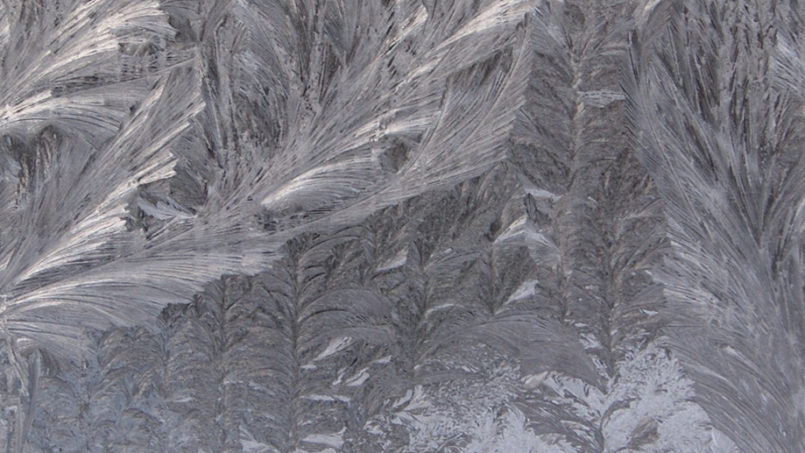 Avoiding condensation and mould growth in your room